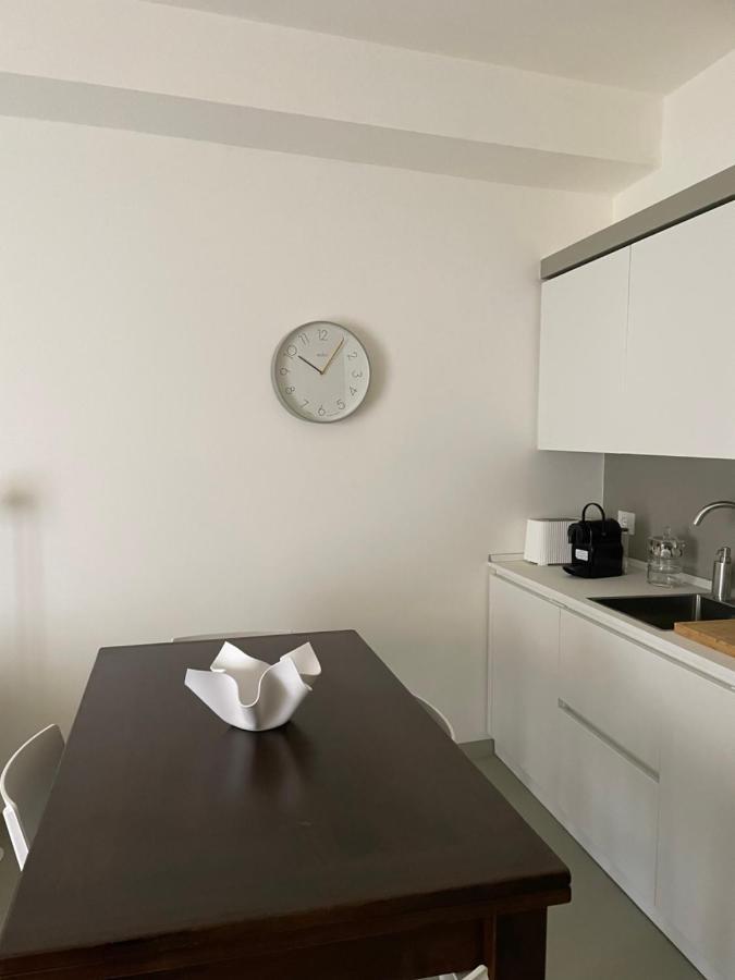 Number 99 Apartment Bergamo Luaran gambar
